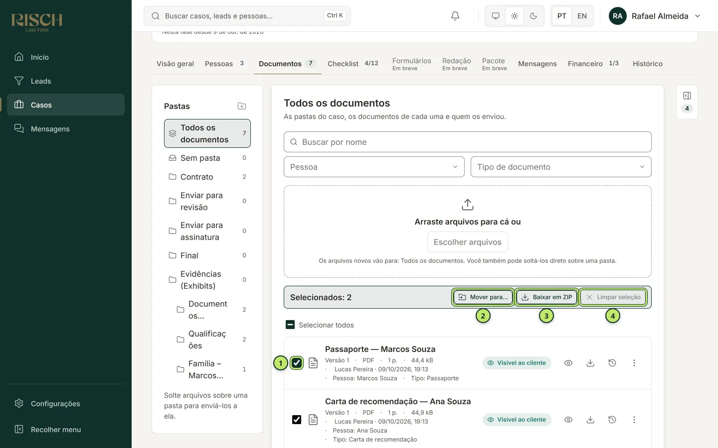 Dois documentos selecionados e a barra com Selecionados: 2, Mover para, Baixar em ZIP e Limpar seleção